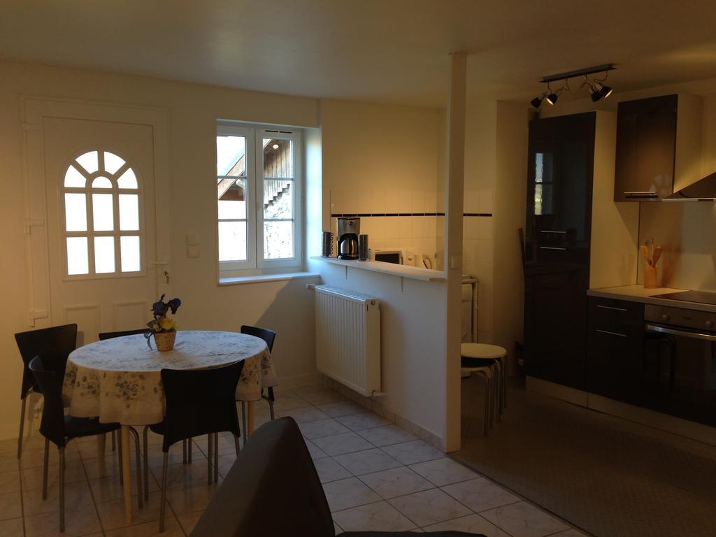 Gite De Fontepaisse Saint-Jean-en-Royans Room photo